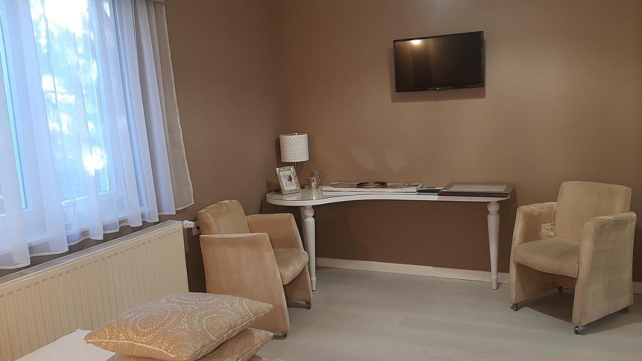 Glamour Apartman Jula Exterior foto
