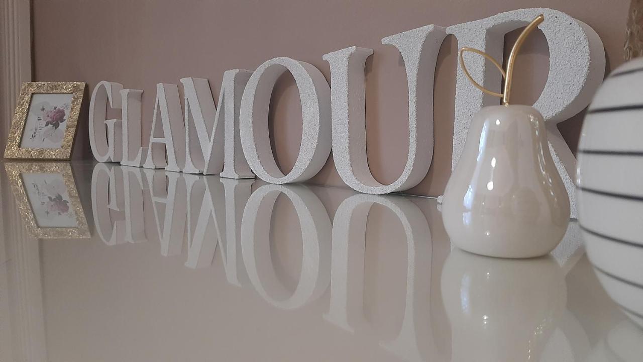 Glamour Apartman Jula Exterior foto