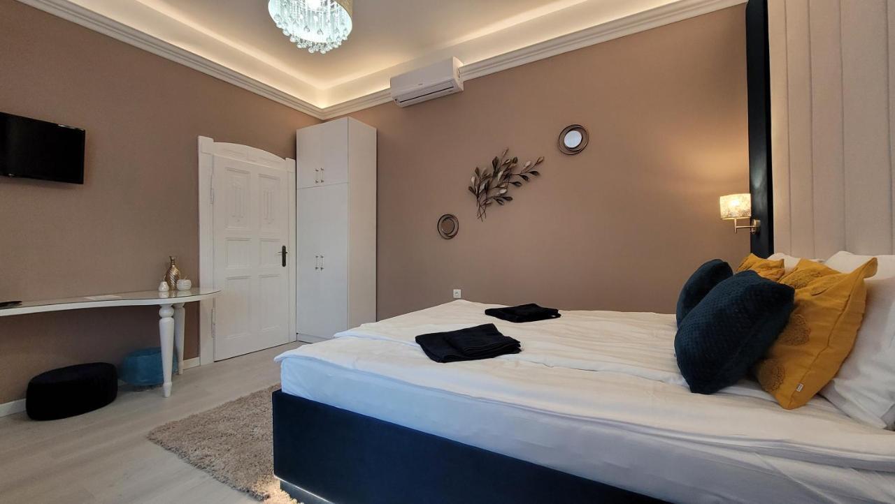 Glamour Apartman Jula Exterior foto