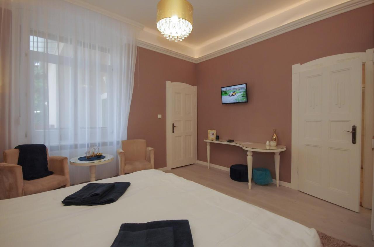 Glamour Apartman Jula Exterior foto