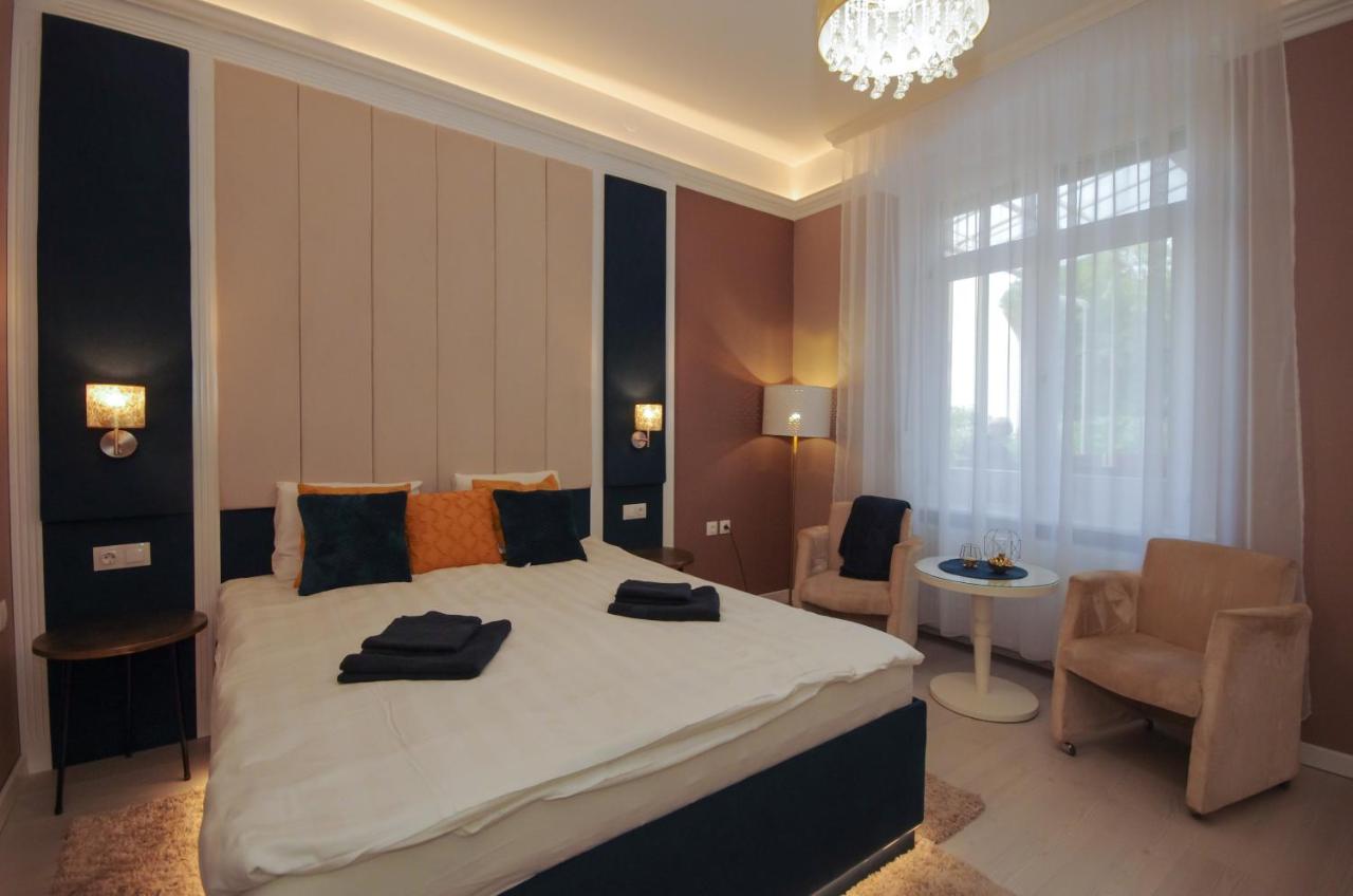 Glamour Apartman Jula Exterior foto