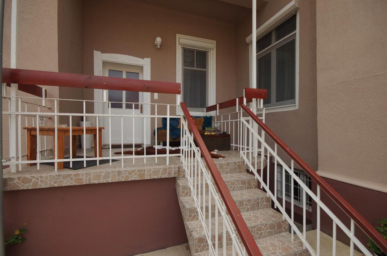 Glamour Apartman Jula Exterior foto
